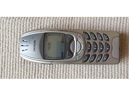 Nokia 6310i, silver br. 119,  lepo ocuvana, original, o